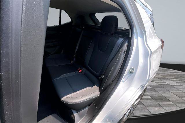 Used 2023 Buick Encore GX Select w/ Sport Touring Package FWD image 26