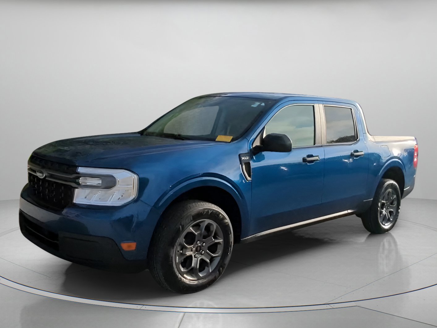 Certified 2024 Ford Maverick XLT image 4