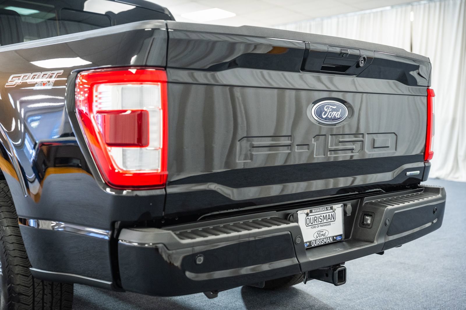 Certified 2023 Ford F150 Lariat w/ Equipment Group 502A High image 6