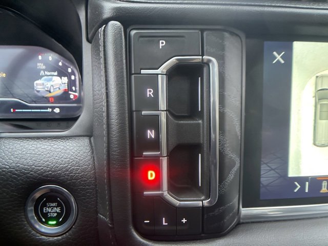 Used 2023 GMC Yukon Denali w/ Denali Reserve Package image 21