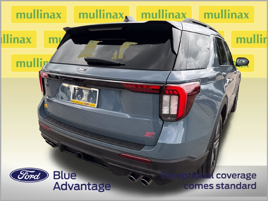 Certified 2026 Ford Explorer ST w/ Sun And Sound Package RWD image 4