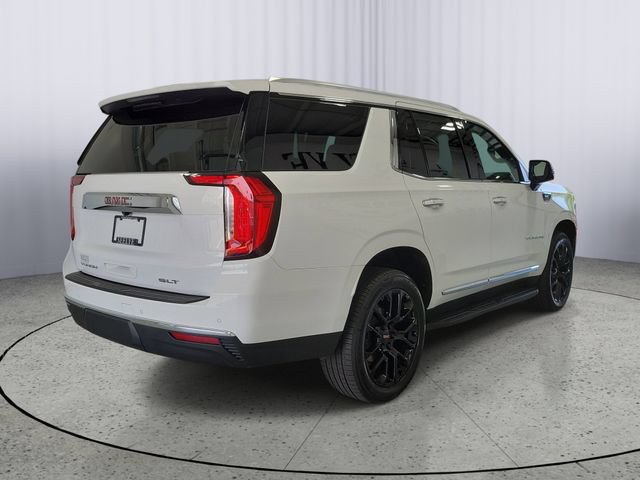 Used 2022 GMC Yukon SLT w/ SLT Luxury Package AWD/4WD image 2