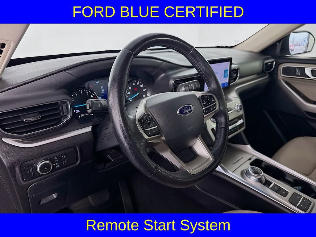 Certified 2022 Ford Explorer XLT w/ Equipment Group 202A image 9