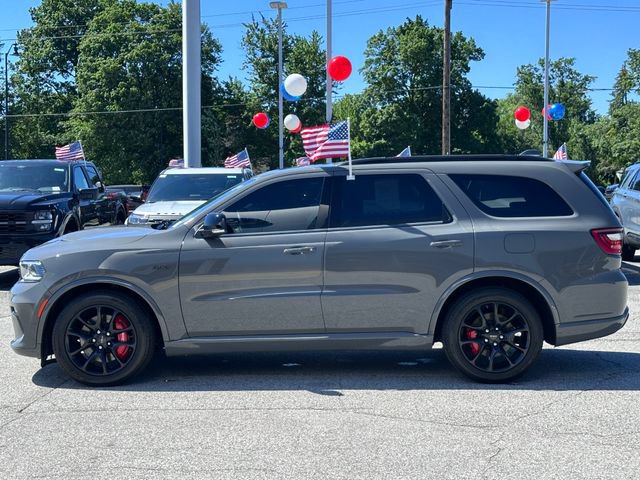 Used 2022 Dodge Durango SRT w/ Technology Group AWD/4WD image 4