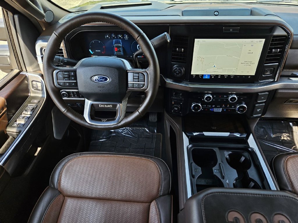 Certified 2025 Ford F350 King Ranch AWD/4WD image 23