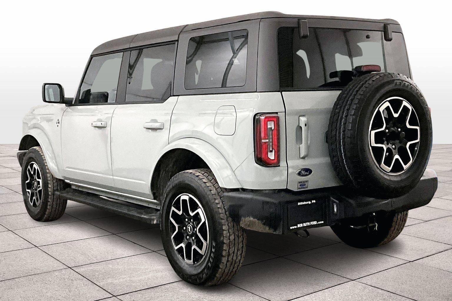 Certified 2023 Ford Bronco Outer Banks image 4