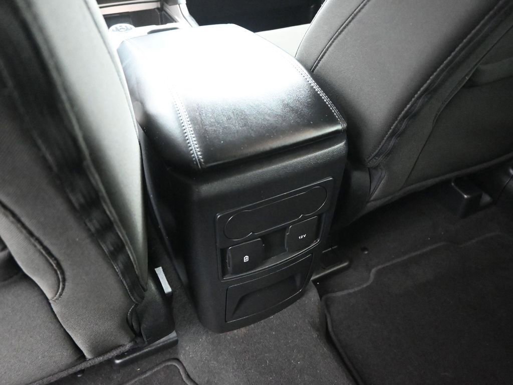 Certified 2023 Ford Explorer XLT image 48