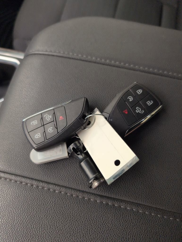 Used 2025 GMC Sierra 1500 Elevation w/ Preferred Package image 47