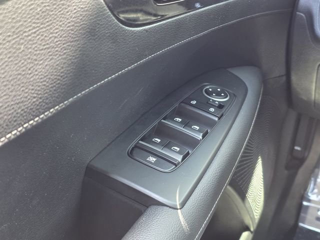Used 2024 Kia Forte GT-Line FWD image 16
