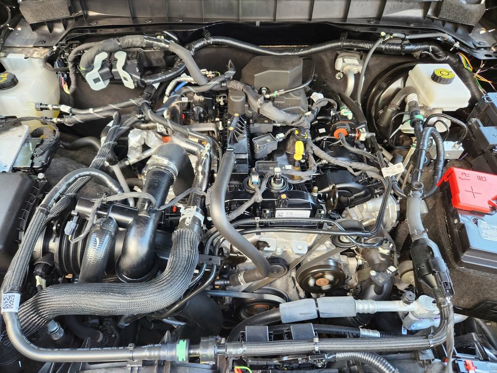 Certified 2024 Ford Bronco Black Diamond AWD/4WD image 26