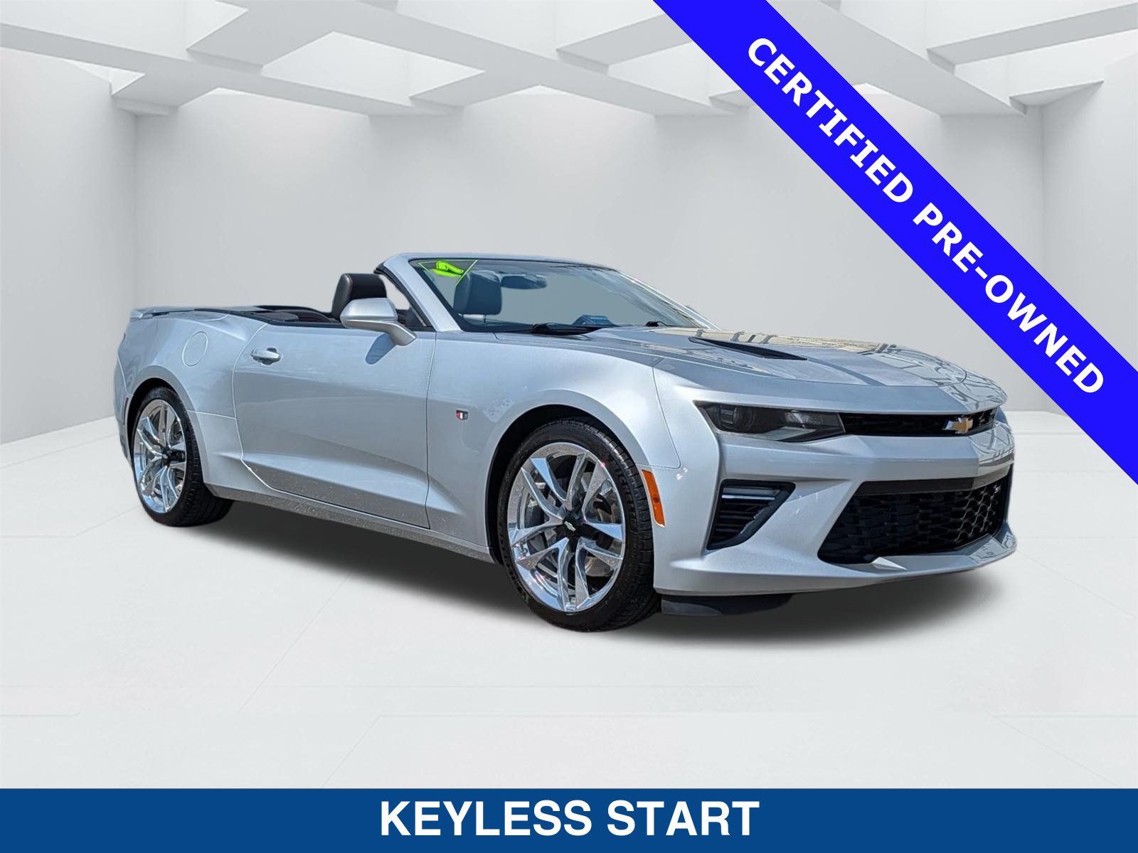 Used 2017 Chevrolet Camaro SS RWD image 2