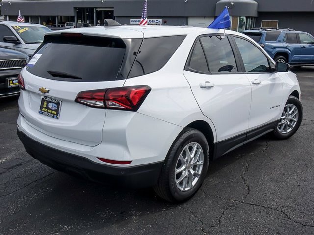 Used 2024 Chevrolet Equinox LS w/ LS Convenience Package FWD image 10