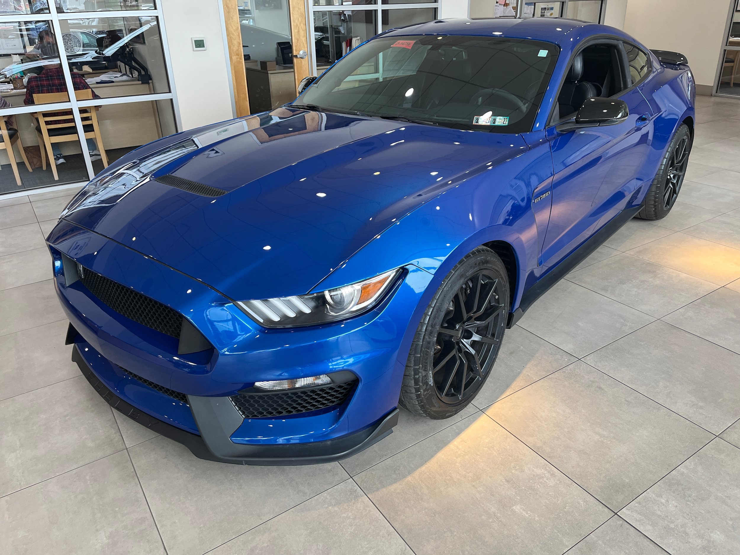 Certified 2017 Ford Mustang Shelby GT350 w/ Convenience Package RWD image 23