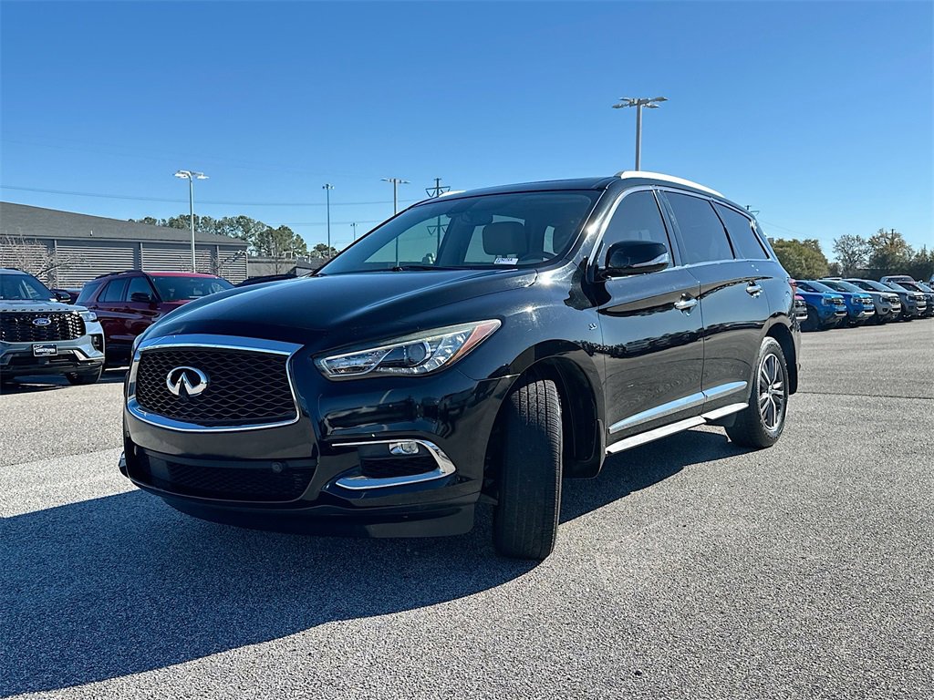 Used 2018 INFINITI QX60 FWD w/ Premium Plus Package image 2