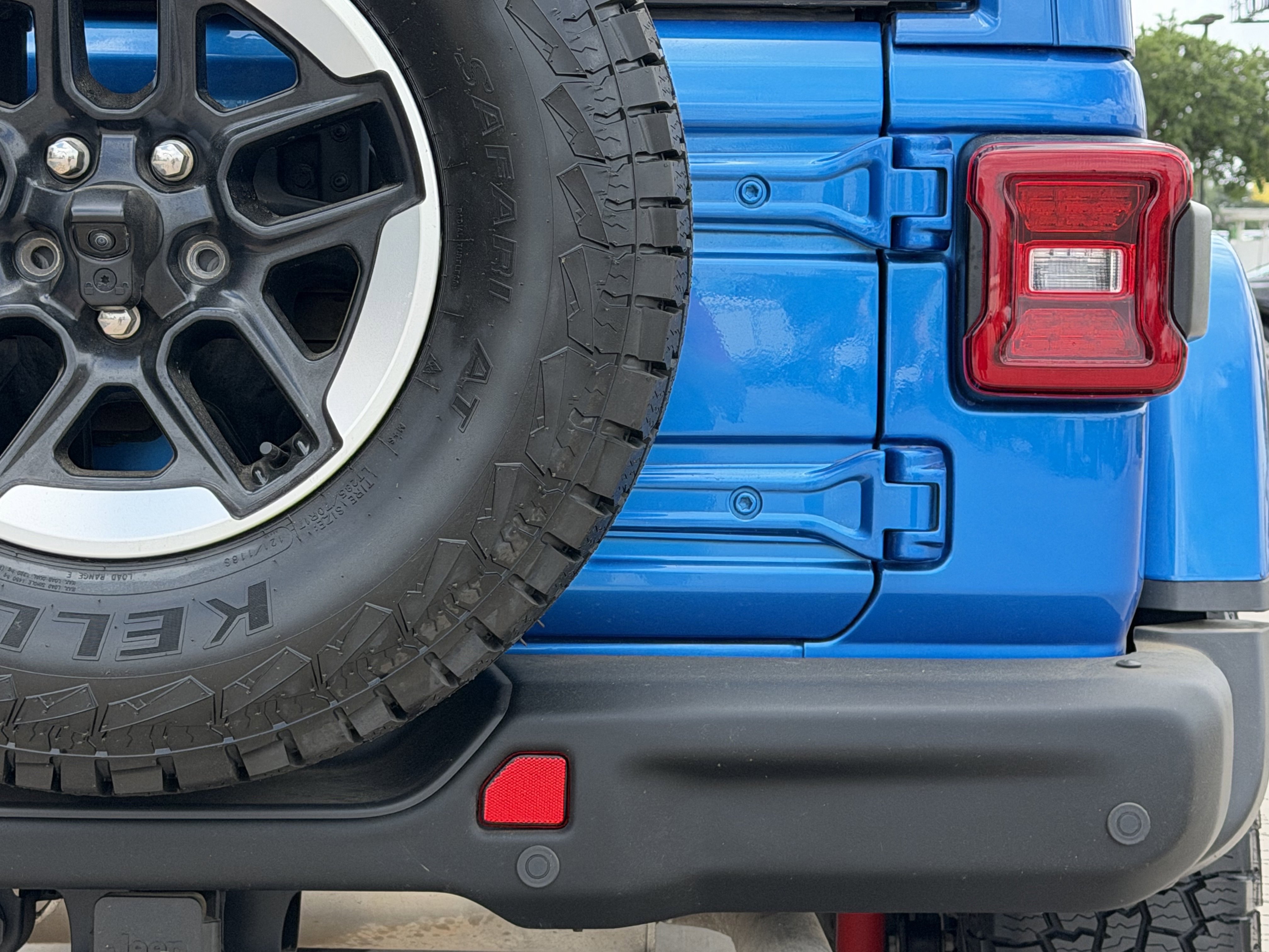 Used 2021 Jeep Wrangler Rubicon AWD/4WD image 6