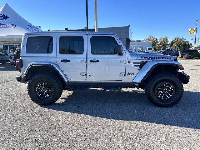 Used 2024 Jeep Wrangler Unlimited Rubicon AWD/4WD image 3
