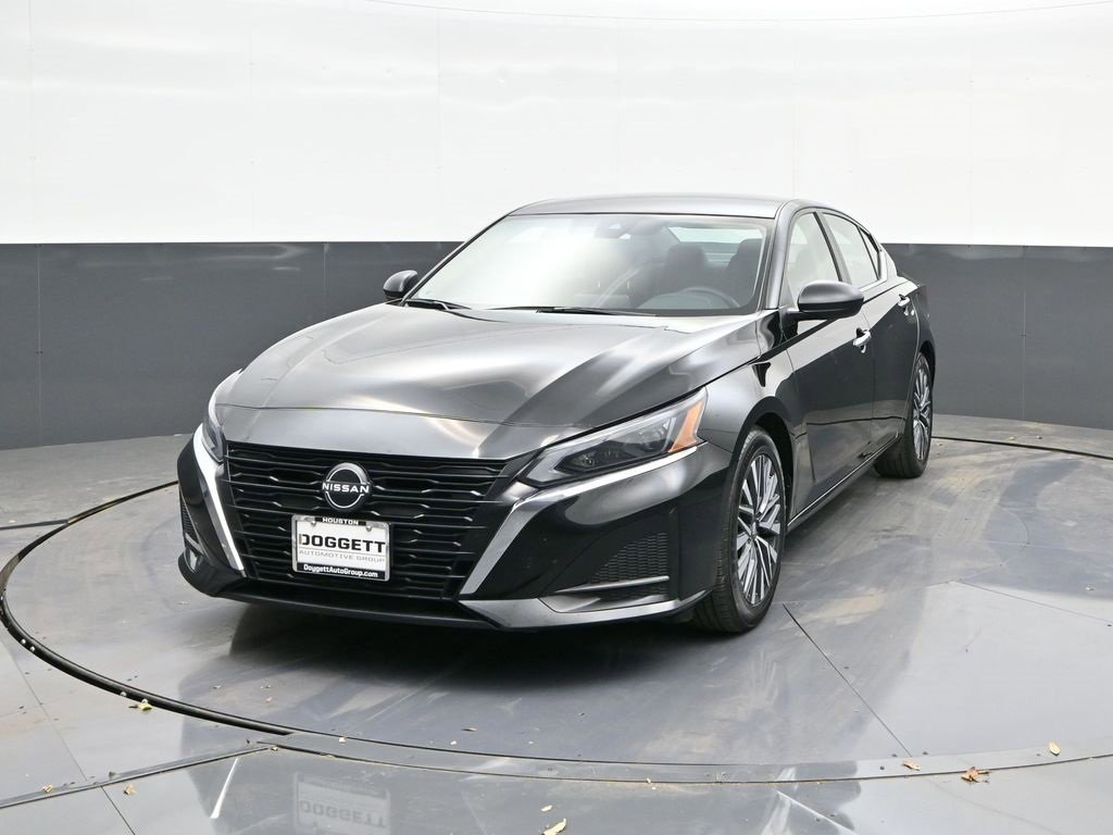Used 2024 Nissan Altima 2.5 SV image 26