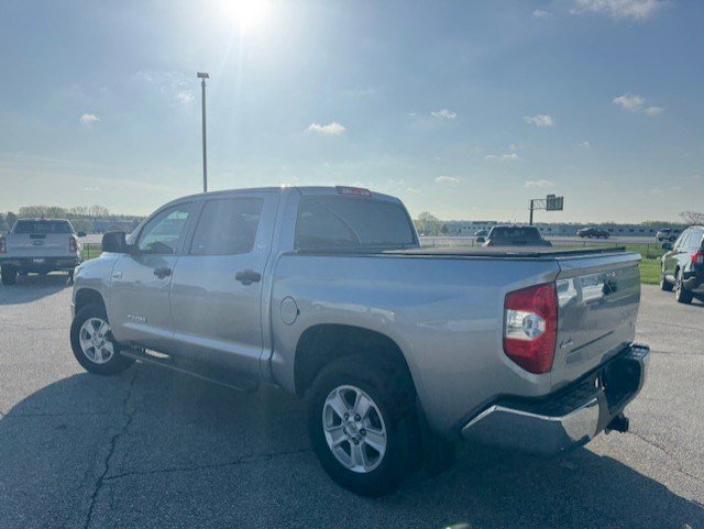 Used 2018 Toyota Tundra SR5 w/ SR5 Upgrade Package AWD/4WD image 7