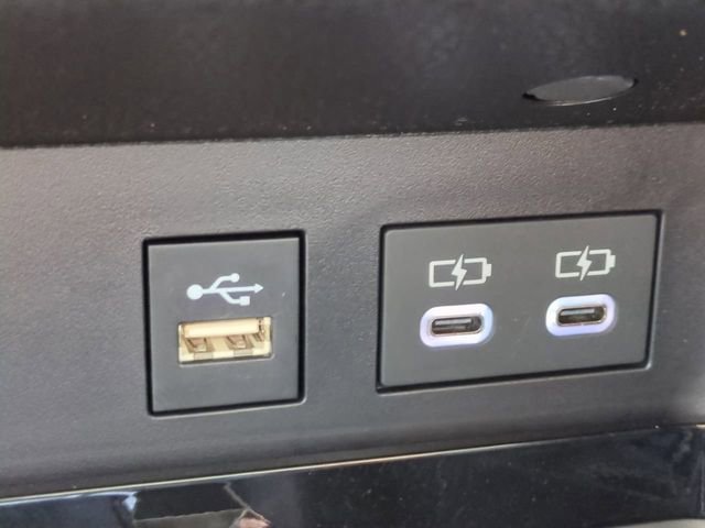 Used 2025 Toyota Camry XLE w/ Premium Plus Package FWD image 22