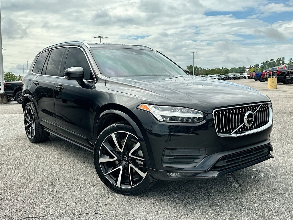 Used 2022 Volvo XC90 T6 Momentum w/ Advanced Package
