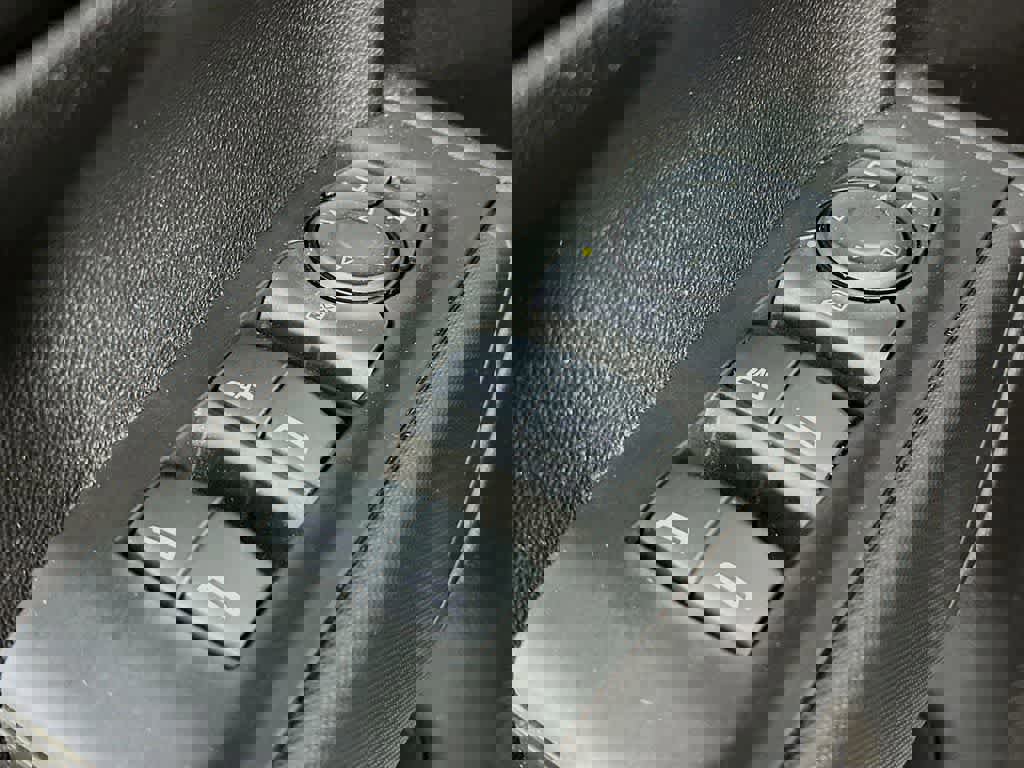 Used 2024 Chevrolet Silverado 1500 Custom Trail Boss image 28