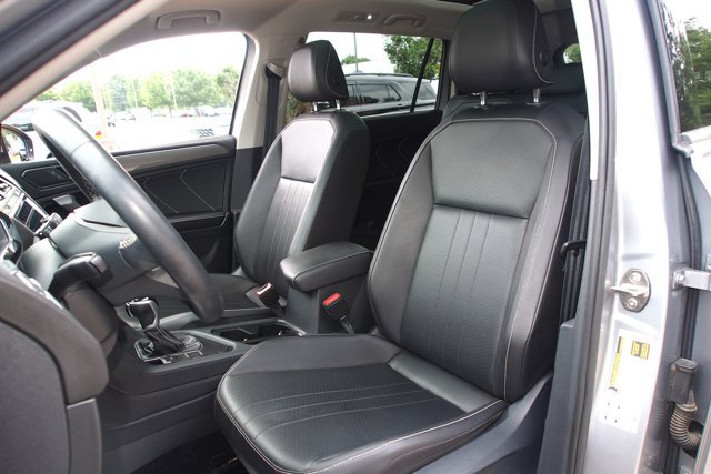 Used 2022 Volkswagen Tiguan SE FWD image 18