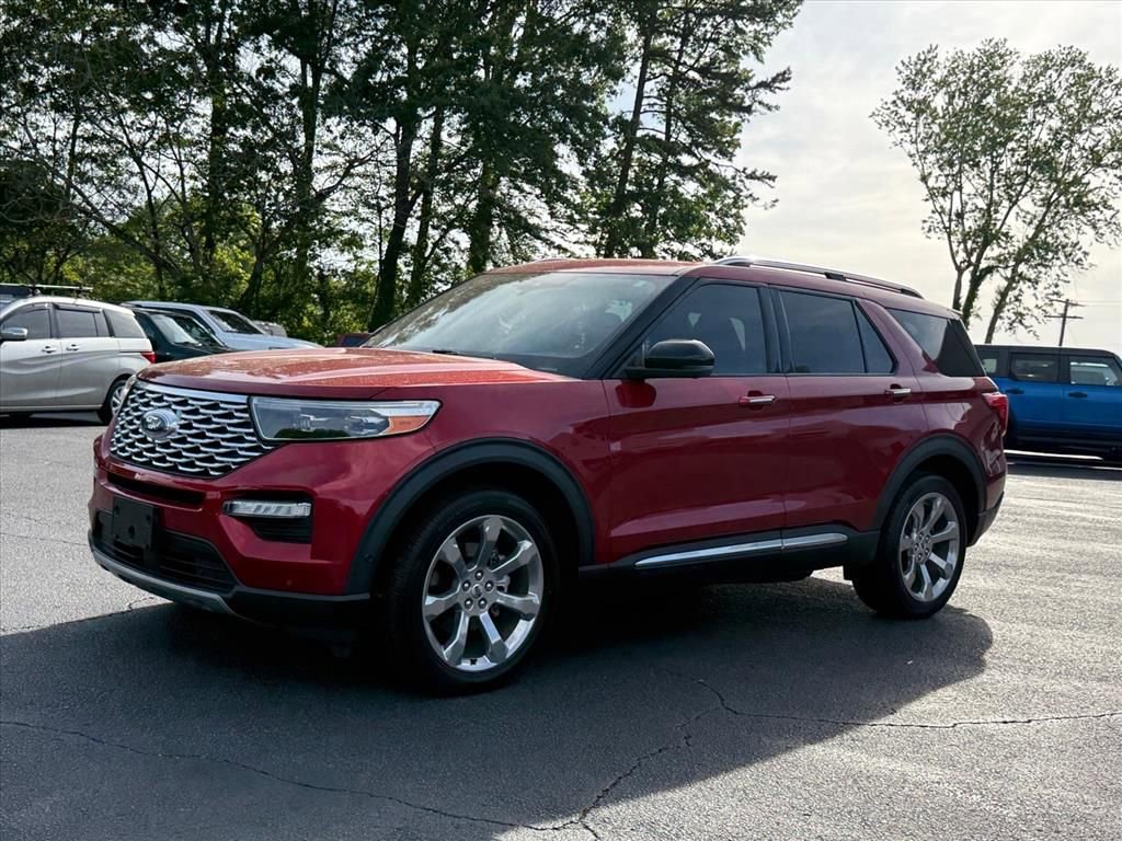 Certified 2020 Ford Explorer Platinum w/ Premium Technology Package AWD/4WD image 8