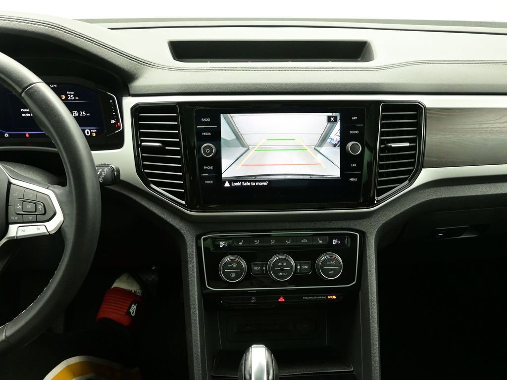 Used 2023 Volkswagen Atlas SE w/ Panoramic Sunroof Package FWD image 21
