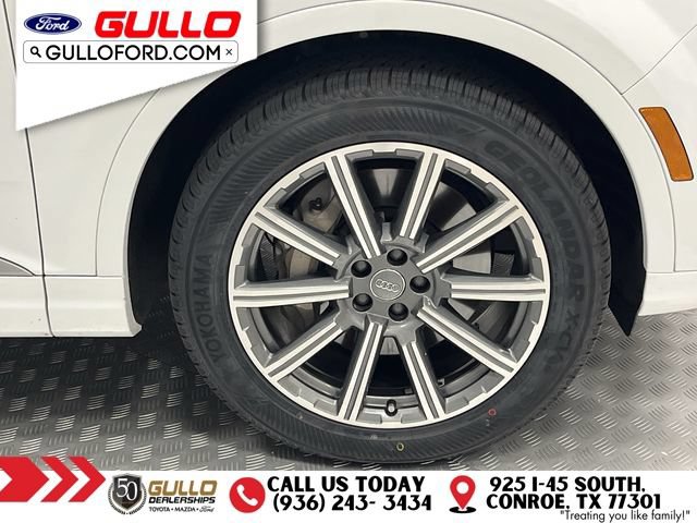 Used 2018 Audi Q7 3.0T Prestige AWD/4WD image 31