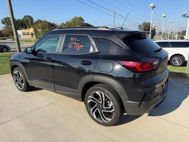 Used 2026 Chevrolet TrailBlazer RS w/ Convenience Package FWD image 5