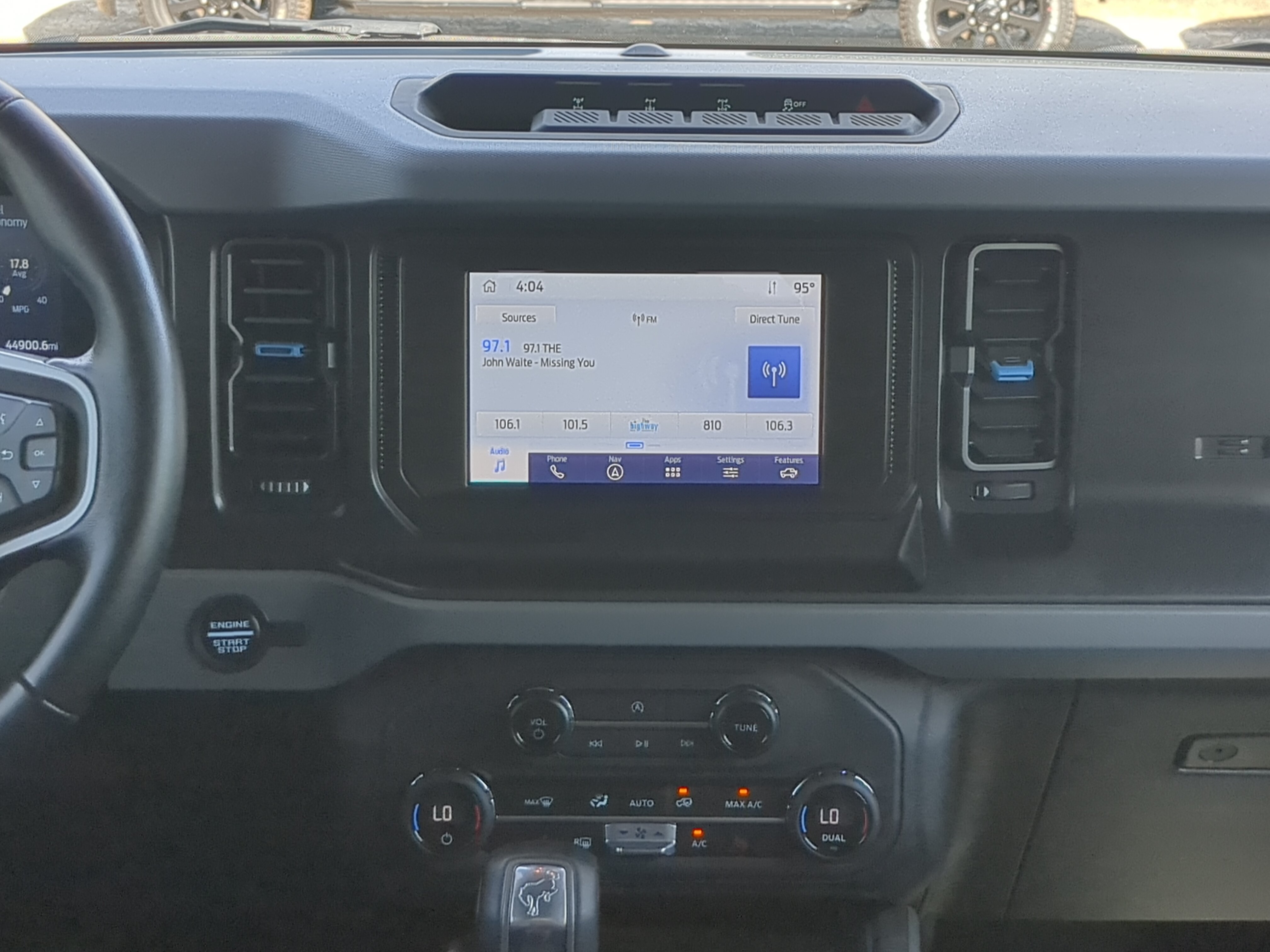 Certified 2023 Ford Bronco Black Diamond w/ Sasquatch Package AWD/4WD image 16