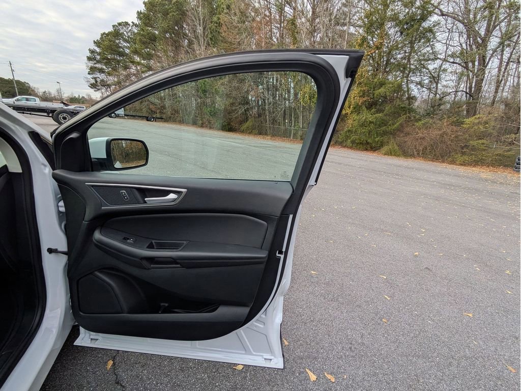 Certified 2024 Ford Edge SEL image 28