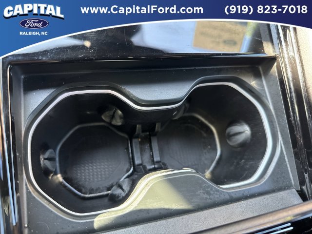 Used 2023 Jeep Grand Cherokee Summit AWD/4WD image 32