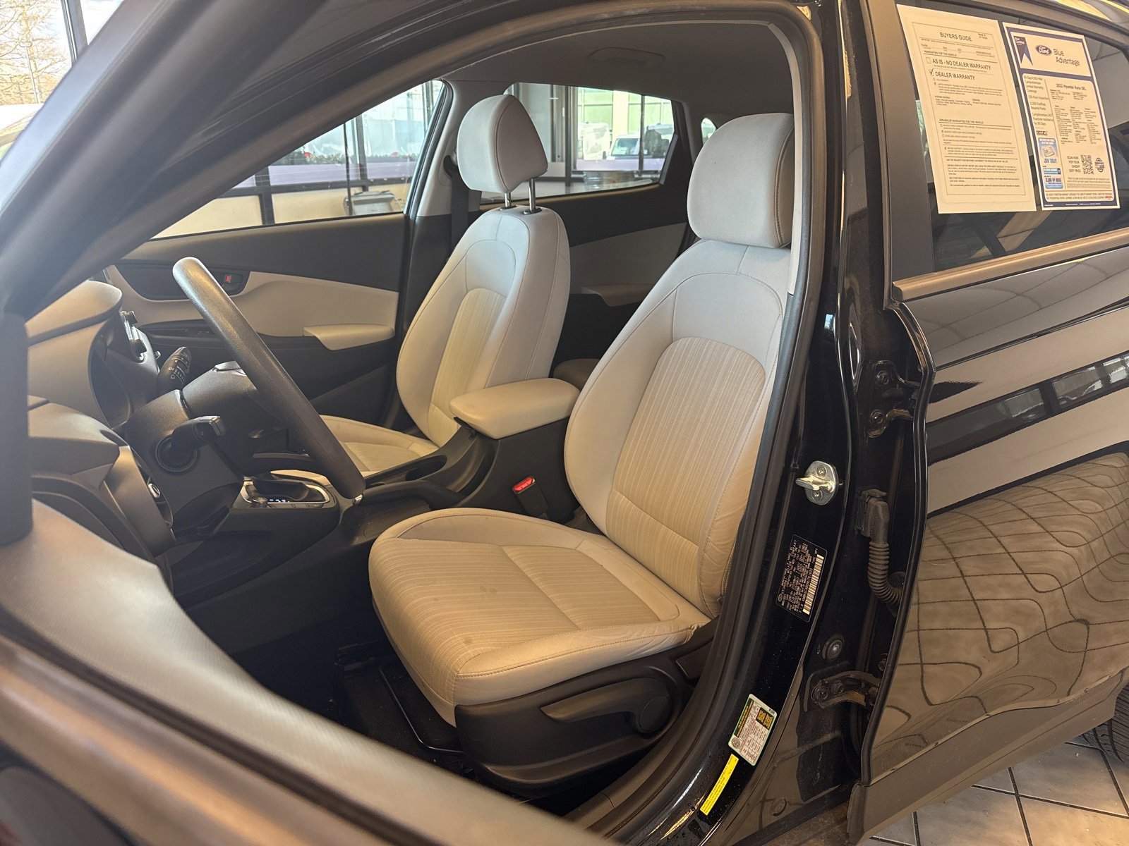 Used 2022 Hyundai Kona SEL image 17