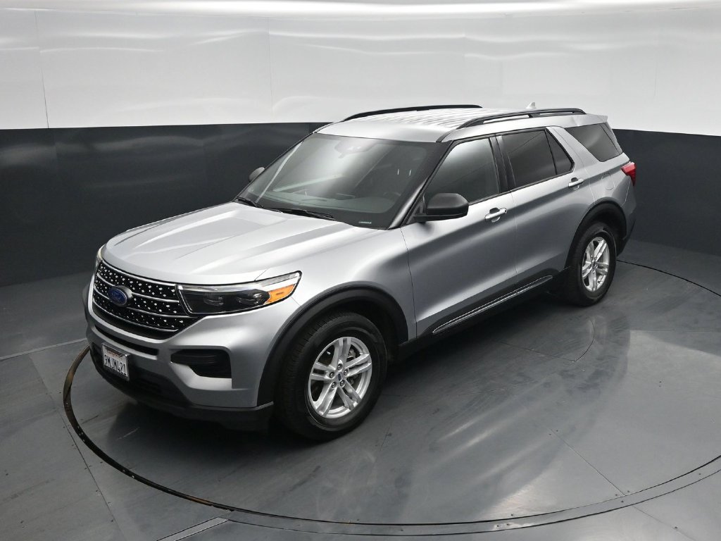 Certified 2020 Ford Explorer XLT RWD image 35
