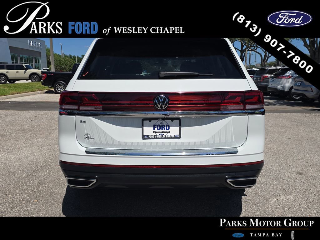 Used 2025 Volkswagen Atlas SE FWD image 4