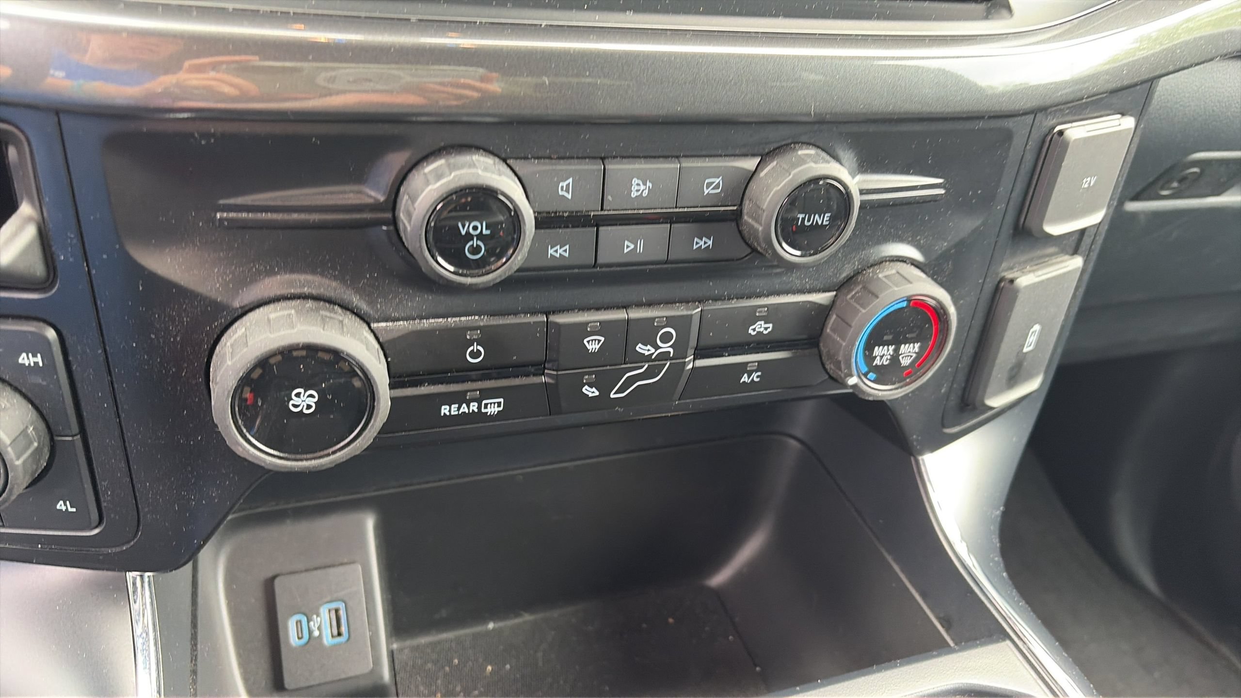 Certified 2024 Ford F150 STX AWD/4WD image 25
