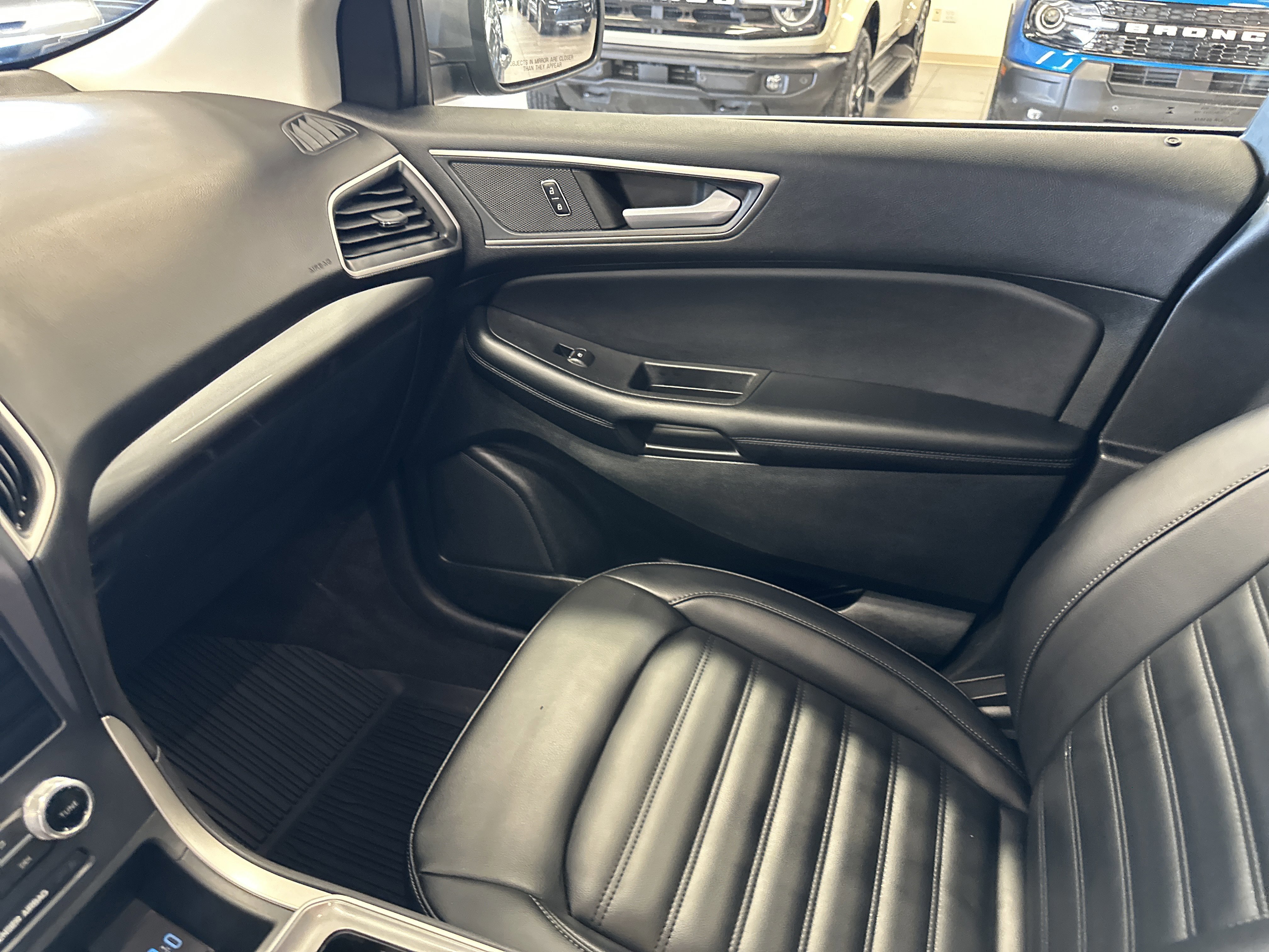 Certified 2023 Ford Edge SEL w/ Convenience Package image 26