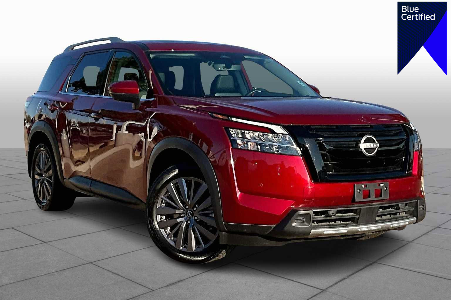 Used 2023 Nissan Pathfinder SL w/ SL Premium Package image 1