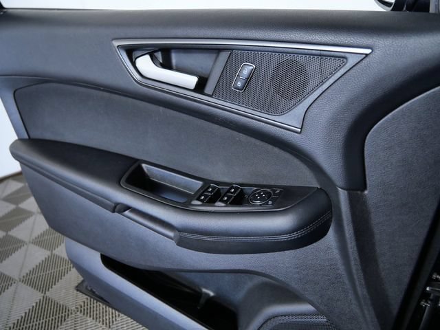 Certified 2017 Ford Edge SE AWD/4WD image 26