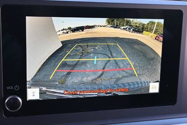Used 2025 Toyota 4Runner SR5 AWD/4WD image 34