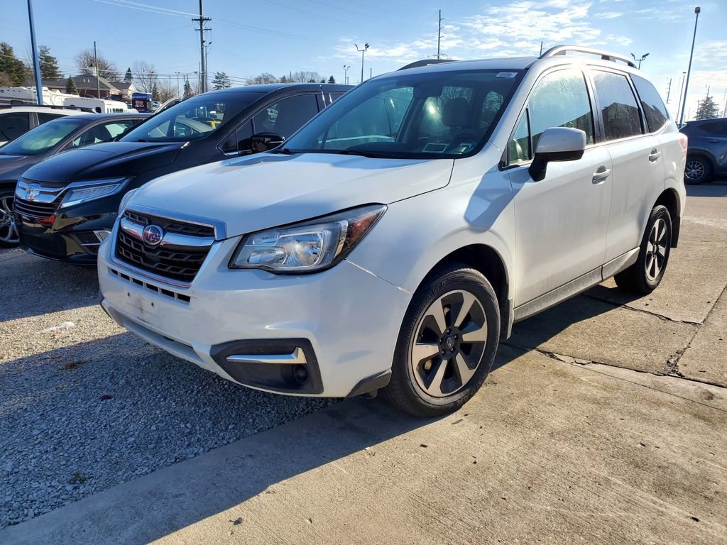 Used 2018 Subaru Forester 2.5i Premium w/ All-Weather Package image 2