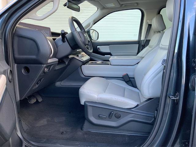 Certified 2025 Ford Expedition Max Active AWD/4WD image 9