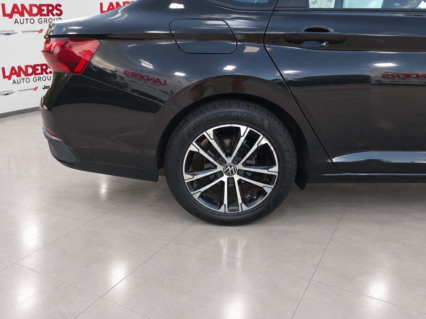 Used 2022 Volkswagen Jetta Sport FWD image 9