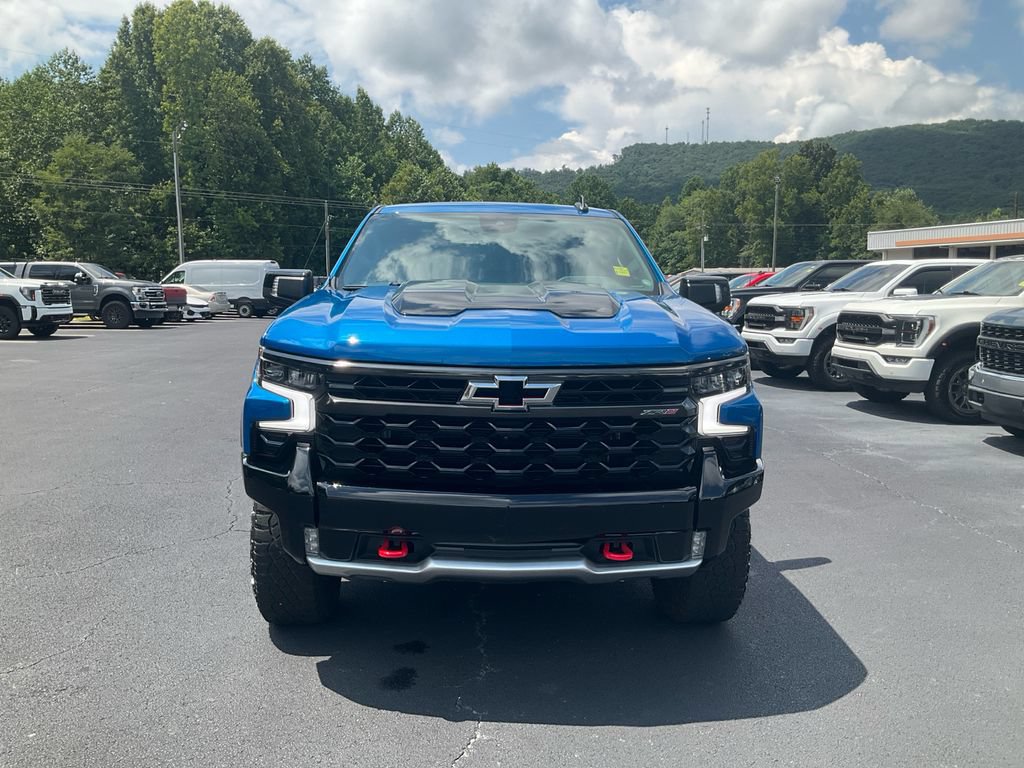 Used 2023 Chevrolet Silverado 1500 ZR2 AWD/4WD video 2