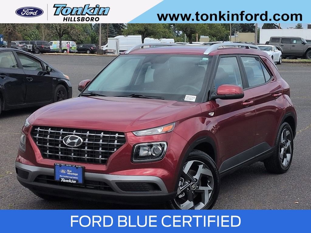 Used 2024 Hyundai Venue SEL FWD image 1