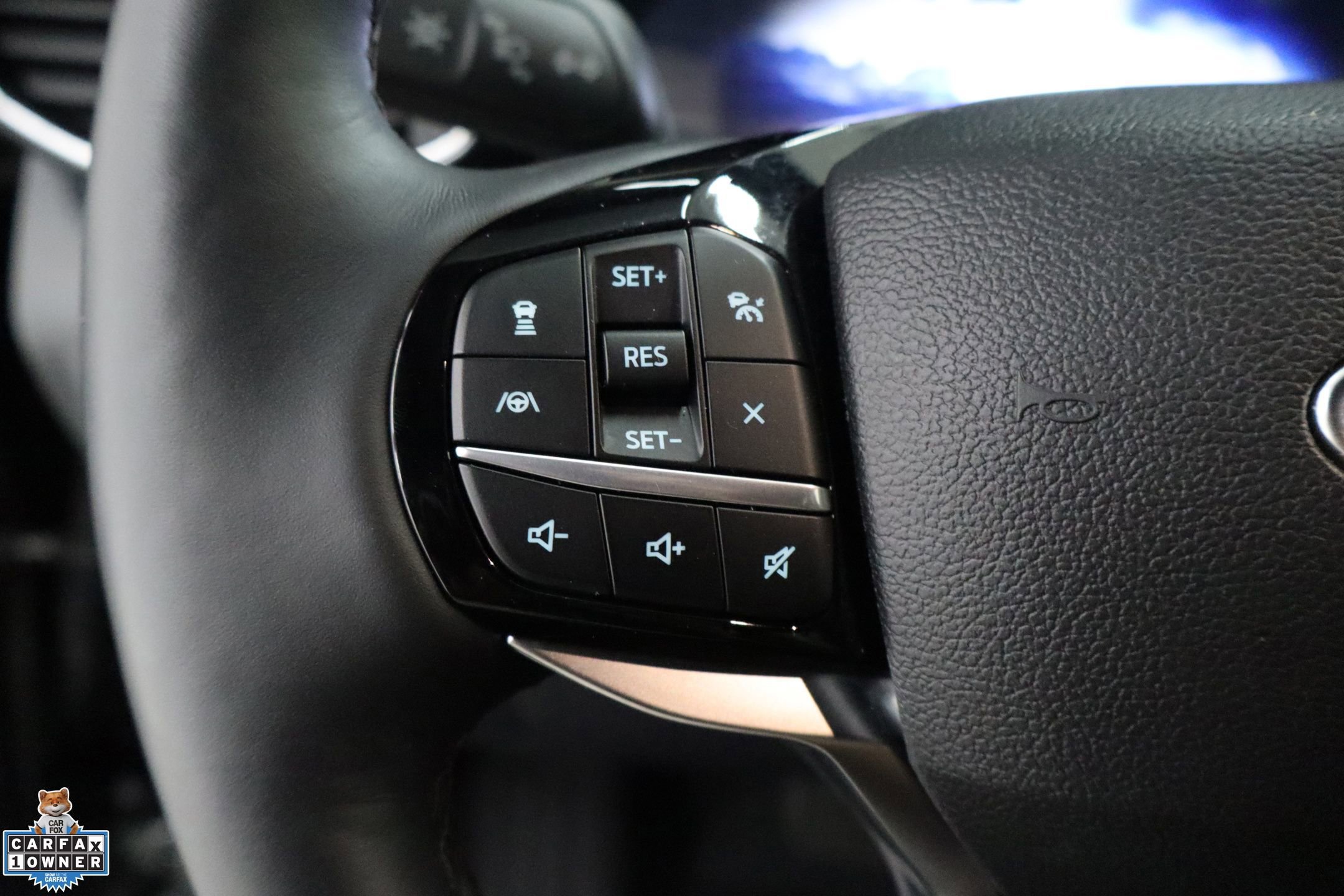 Certified 2023 Ford Explorer Platinum w/ Technology Package image 16