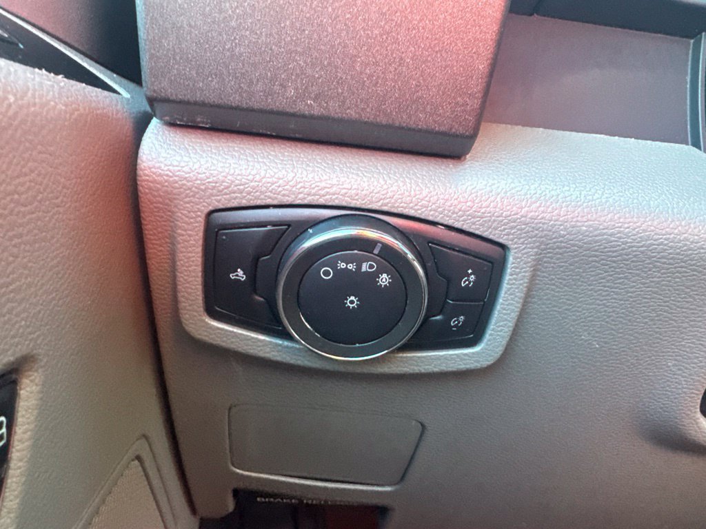 Certified 2022 Ford F250 XL w/ Power Equipment Group AWD/4WD image 23