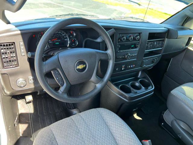 Used 2025 Chevrolet Express 3500 LT w/ LT Preferred Equipment Group RWD image 15