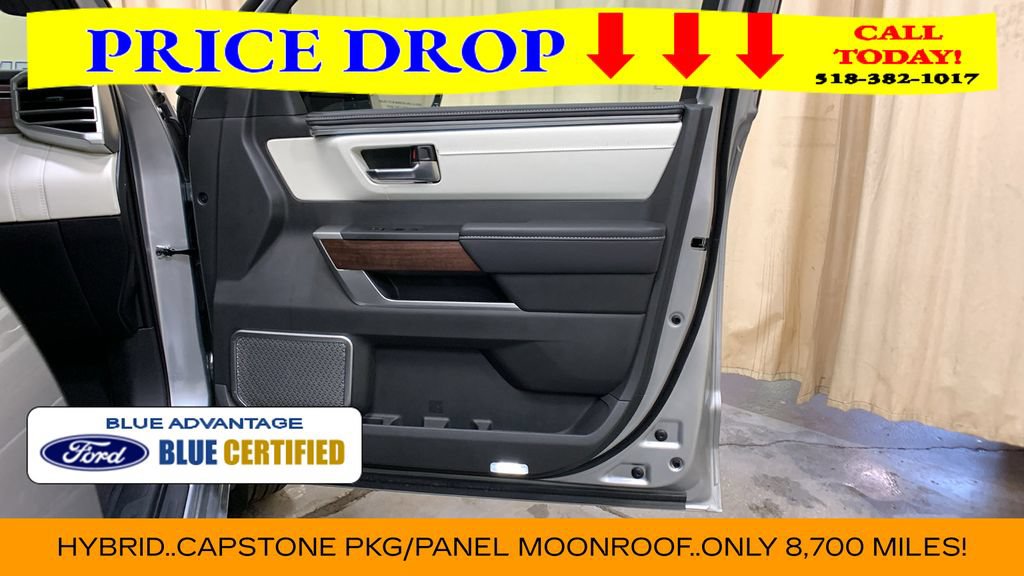 Used 2025 Toyota Tundra Capstone AWD/4WD image 12